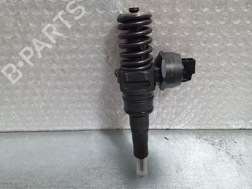 Used Injector SEAT LEON (1P1) 1.9 TDI (105 hp) 13752547