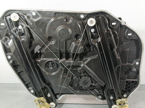 Front right window mechanism BMW 1 (F40) 118 d | BP35803370C23 - Image 4