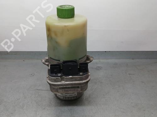 Used Steering pump AUDI A1 Sportback (8XA, 8XF) 1.6 TDI (90 hp) 32499396
