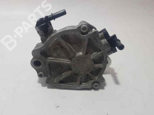 Used Vacuum pump PEUGEOT 208 I (CA_, CC_) 1.6 HDi / BlueHDi 75 (75 hp) 8146150