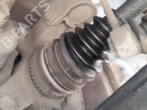 Used Right front driveshaft KIA CARENS I MPV (FC, FJ) 2.0 CRDi (113 hp) 29864776