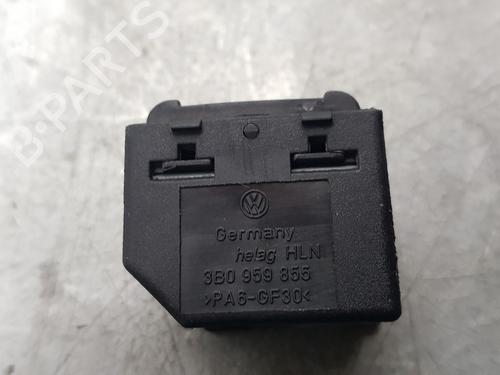 Right front window switch SKODA OCTAVIA I (1U2)  | BP9038211I26 
