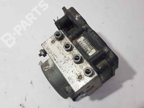 Used ABS pump RENAULT CLIO III (BR0/1, CR0/1) [2005-2014]  3710407