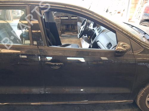 Used Right front door Right front door 38096375 38096375