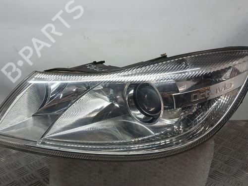 Used Left headlight SKODA OCTAVIA II (1Z3) 1.6 TDI (105 hp) 26582690