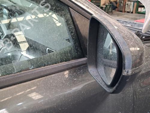 Used Right mirror Right mirror PEUGEOT 3008 II SUV (MC_, MR_, MJ_, M4_) 1.6 BlueHDi 100 (100 hp) 38710434 38710434