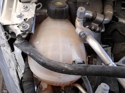 Used Expansion tank Expansion tank RENAULT CLIO V (B7_) 1.0 SCe 65 (B7MG) (67 hp) 36754680 36754680
