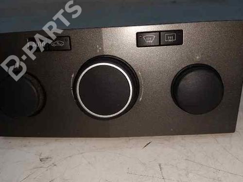 Used Climate control OPEL ASTRA H (A04) [2004-2014]  605524