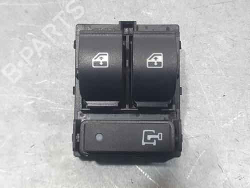 Used Left front window switch Left front window switch FIAT DOBLO Cargo (263_) 1.3 D Multijet (263WXU1A, 263ZXU1A, 263WYB1A, 263ZYB1A) (95 hp) 33431376 33431376