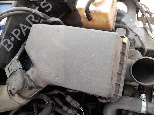 Used Air filter box MAZDA 323 F VI Hatchback (BJ) 1.6 (BJ10M) (98 hp) 28189645