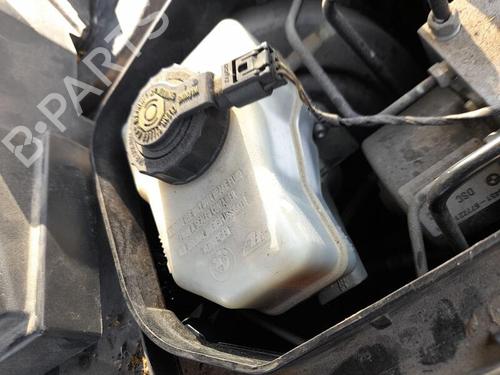Used Brake master cylinder BMW 3 (E90) 318 i (129 hp) 29730395