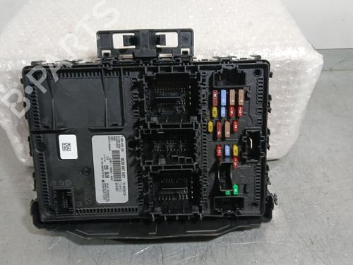 Sikringsdose Sikringsdose FORD FOCUS IV (HN) 1.5 EcoBlue (120 hp) 39652184 39652184