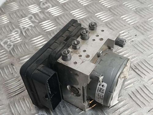 Used ABS pump RENAULT MEGANE IV Hatchback (B9A/M/N_) 1.2 TCe 130 (B9MR) (130 hp) 18298231