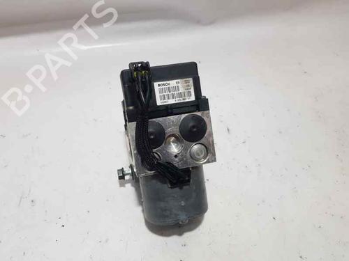 Used ABS pump TOYOTA COROLLA (_E12_) 1.4 D (NDE120_, NDE120R) (90 hp) 8118722