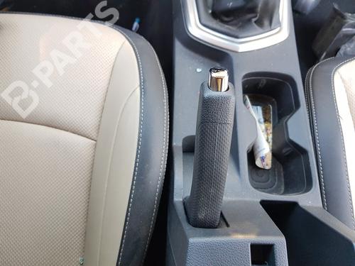 hand-brake-ssangyong-tivoli-16-2015-8766889 main image
