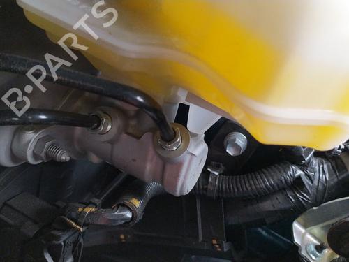 Used Brake master cylinder Brake master cylinder TOYOTA C-HR (_X1_) 2.0 Hybrid (MAXH10) (112 hp) 33622443 33622443