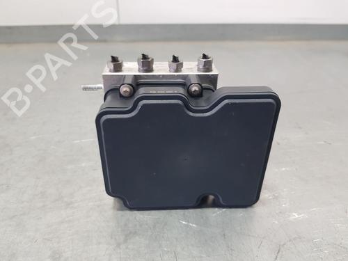 Used ABS pump TOYOTA PROACE CITY VERSO MPV (BKY_) 1.5 D-4D 100 (BKYM) (102 hp) 26582729