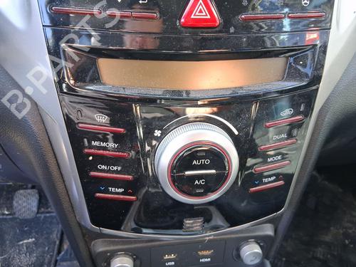 Used Climate control Climate control SSANGYONG TIVOLI 1.6 XDi 160 (115 hp) 33963380 33963380