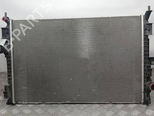 Køler PEUGEOT 3008 II SUV (MC_, MR_, MJ_, M4_) 1.2 THP/ PureTech 130 (MRHNSM, MRHNSU, MRHNSJ, MRHNYW,... (131 hp) 24673090