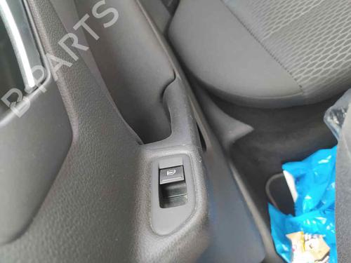 Used Right rear window switch VW GOLF VI (5K1) 1.6 TDI (105 hp) 22638400