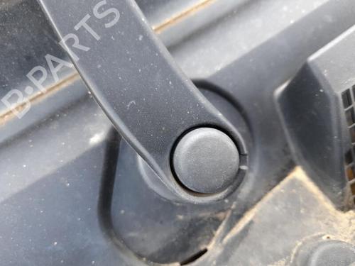 Used Front wiper motor FIAT TALENTO Van (296_) 1.6 D (121 hp) 30103295