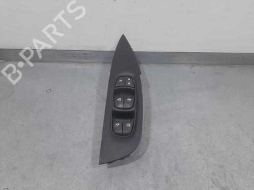 Used Left front window switch NISSAN QASHQAI II (J11, J11_) 1.5 dCi (116 hp) 30081236