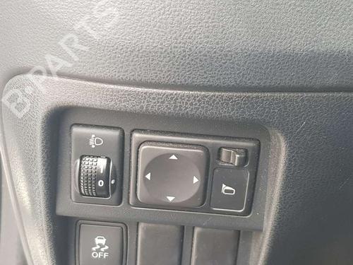 Used Mirror switch NISSAN JUKE (F15) [2010-2019]  17330671