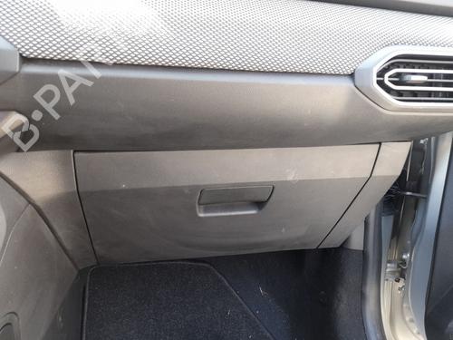 Used Glove box Glove box DACIA SANDERO III 1.0 TCe 90 (91 hp) 35727382 35727382