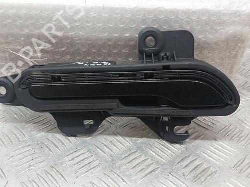 Used Rear right exterior door handle TESLA MODEL 3 (5YJ3) EV (283 hp) 30329862