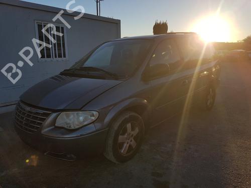 Right front fog light CHRYSLER VOYAGER IV (RG, RS) 2.5 CRD | BP16009456C31 