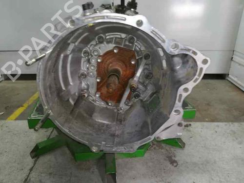 Used Gearbox SUZUKI GRAND VITARA I (FT, HT) [1998-2008]  875396