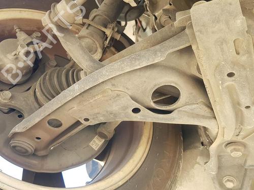 Used Right front suspension arm TOYOTA URBAN CRUISER (_P1_) 1.33 (NSP110_, NSP110) (101 hp) 24737670