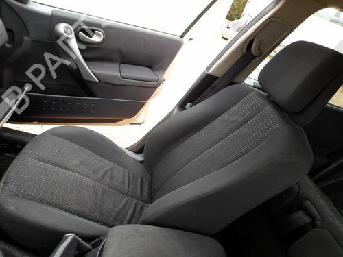 Used Right front seat RENAULT MEGANE II Estate (KM0/1_) 1.6 16V (112 hp) 26407315