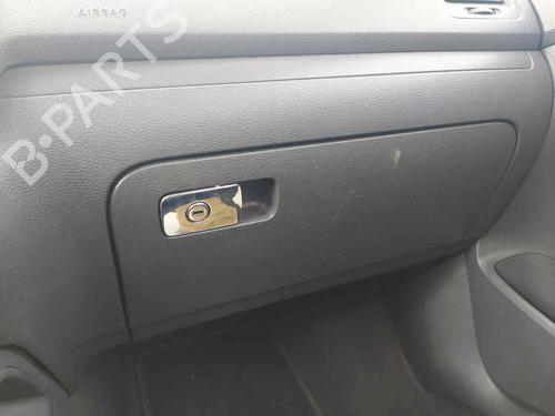 Used Glove box VW GOLF V (1K1) [2003-2010]  25735556