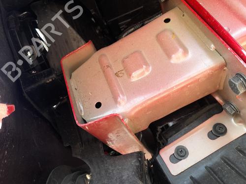 Used Front bumper reinforcement MG MG ZS SUV (AZS1) 1.0 T-GDi (111 hp) 29891190