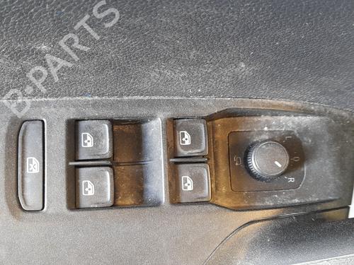 Used Left front window switch Left front window switch 37800010 37800010