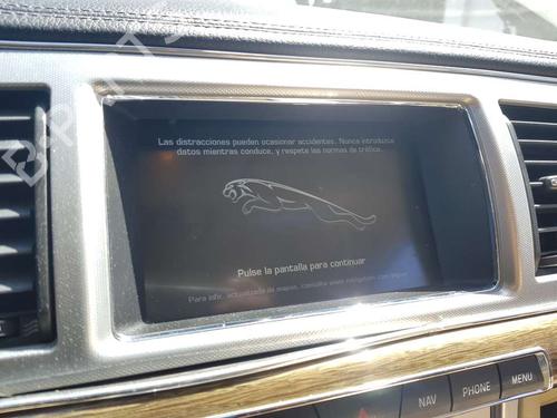 Autoradio JAGUAR XF I (X250) 2.2 D (200 hp) 17607643