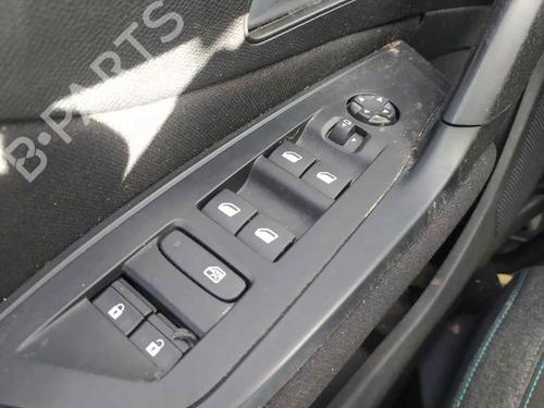 Used Left front window switch PEUGEOT 308 III (FB_, FH_, FP_, F3_, FM_) PureTech 130 (FPHNSL, FPHNST) (131 hp) 24672182