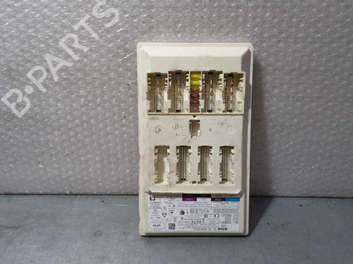 Used Fuse box BMW 1 (F40) 118 i (140 hp) 18095643