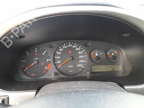 Used Instrument cluster NISSAN PRIMERA Hatchback (P11) 2.0 TD (90 hp) 31014948
