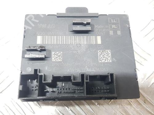 Used Electronic module AUDI A3 Sportback (8VA, 8VF) 1.6 TDI (115 hp) 30440269