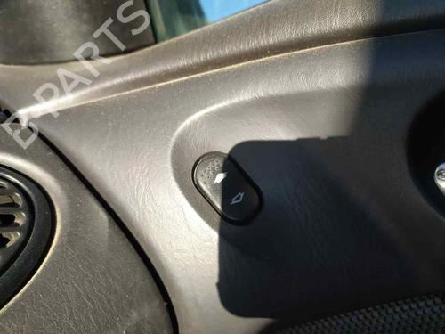 Used Right front window switch FORD FOCUS I Saloon (DFW) 1.6 16V (100 hp) 22639893
