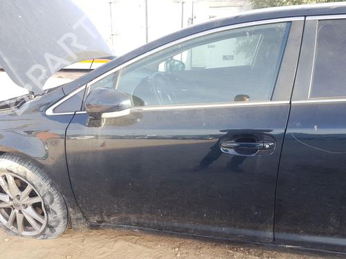 Used Left front door TOYOTA AVENSIS Estate (_T27_) 2.0 D-4D (ADT270_, ADT270R) (126 hp) 24662743