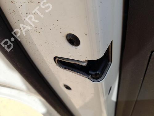 Venstre bagtil lås BMW X1 (U11) sDrive 18 i (136 hp) 26960100
