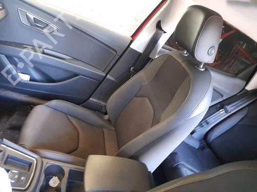 Used Right front seat Right front seat 37473144 37473144