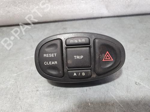 Used Warning switch JAGUAR S-TYPE II (X200) [1998-2008]  13579576