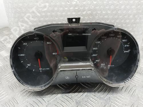Used Instrument cluster SEAT IBIZA IV (6J5, 6P1) [2008-2017]  13416121