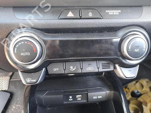 Used Climate control KIA STONIC (YB) 1.0 T-GDi (120 hp) 29919497