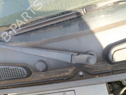 Used Front wiper motor RENAULT KANGOO / GRAND KANGOO II (KW0/1_) Z.E. (60 hp) 23956007