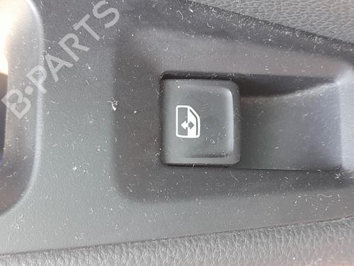 Venstre bagtil elrude kontakt Venstre bagtil elrude kontakt SEAT LEON ST (5F8) 1.4 TSI (125 hp) 36302861 36302861